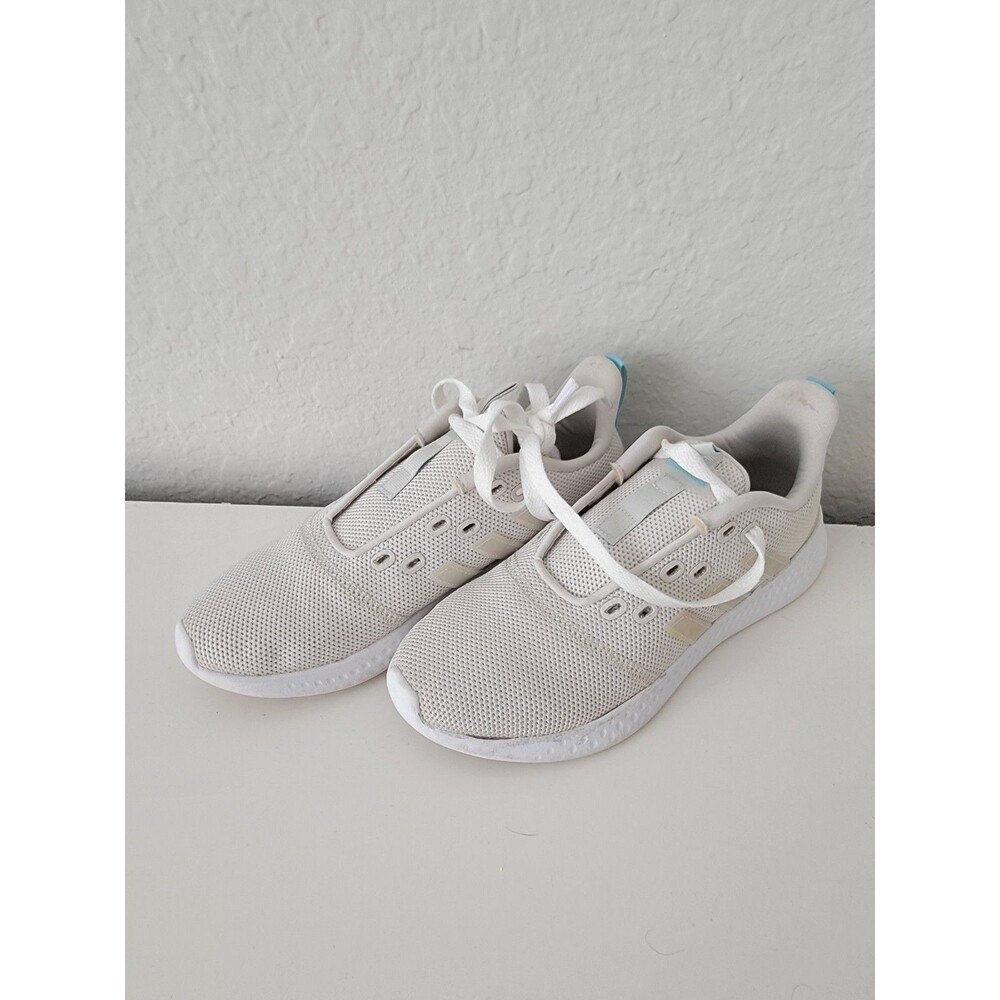 Adidas Womens Size 6.5 US Puremotion Primeblue Grey/White Sneakers FX9276 Parley